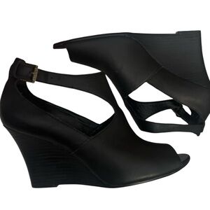 Ralph Lauren Hannie Wedge Leather Sandals Womens Size 8.5 Black